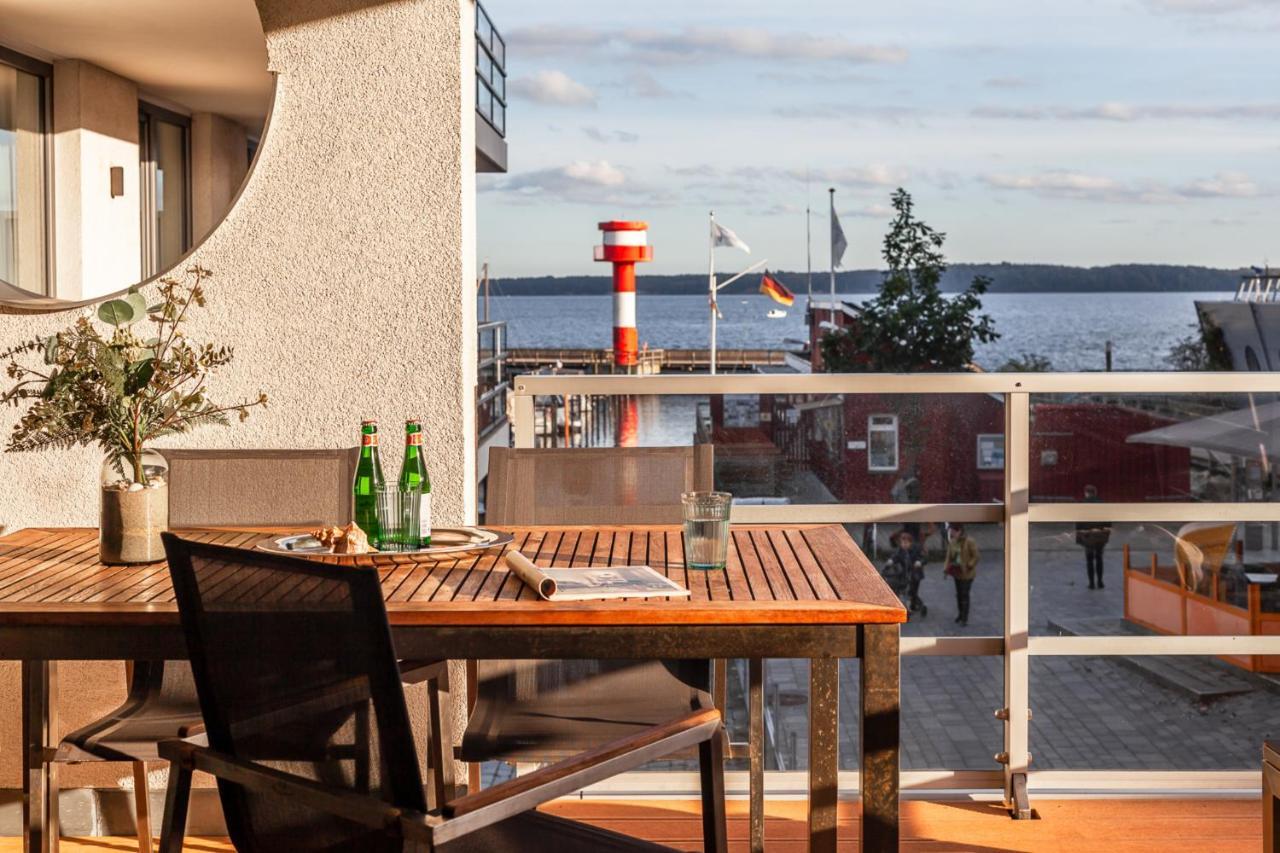 Apartmenthaus Hafenspitze Ap 5 - am Yachthafen 5 - Blickrichtung offenes MeerStrandpromenade Eckernförde Exterior foto